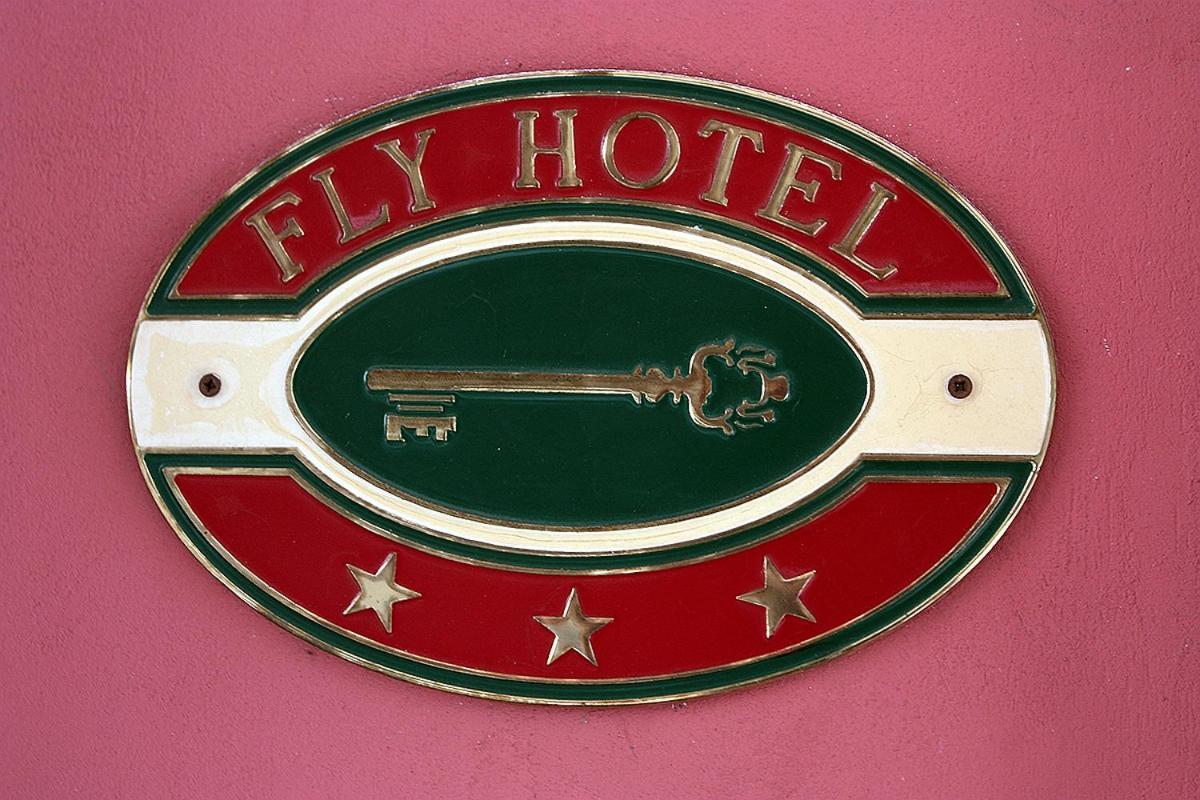 Hotel Fly Casoria Exteriör bild